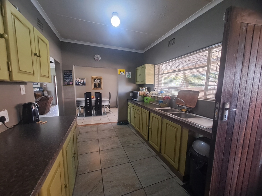 3 Bedroom Property for Sale in Kookrus Gauteng