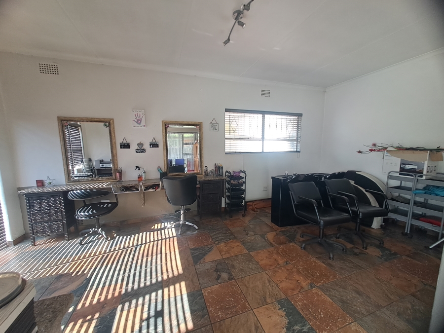 3 Bedroom Property for Sale in Kookrus Gauteng