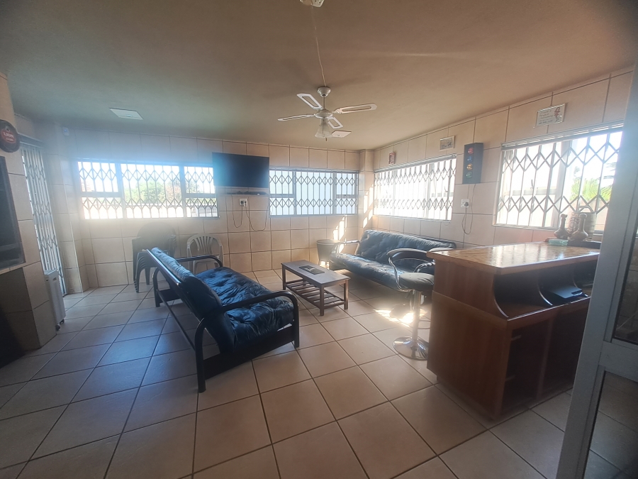 4 Bedroom Property for Sale in Rothdene Gauteng