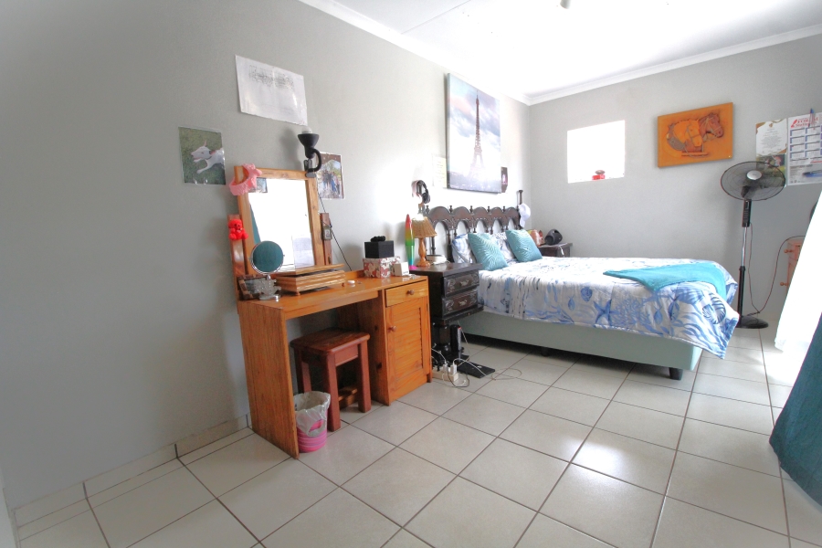 3 Bedroom Property for Sale in Hennopspark Gauteng