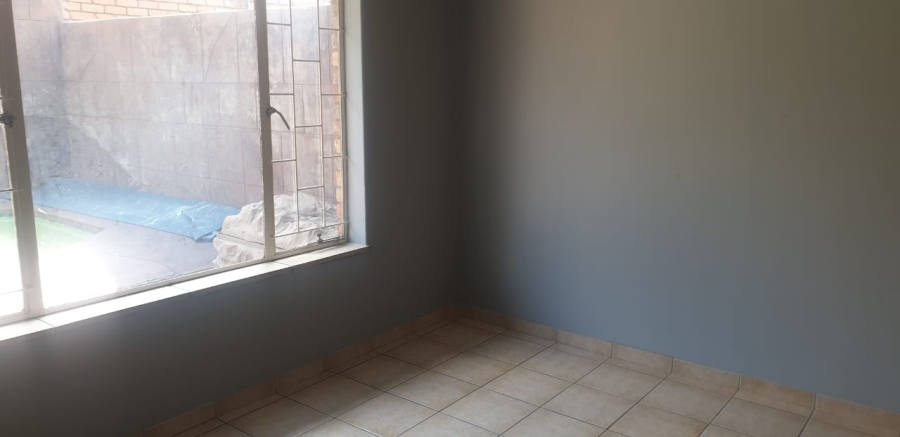 To Let 3 Bedroom Property for Rent in Suiderberg Gauteng