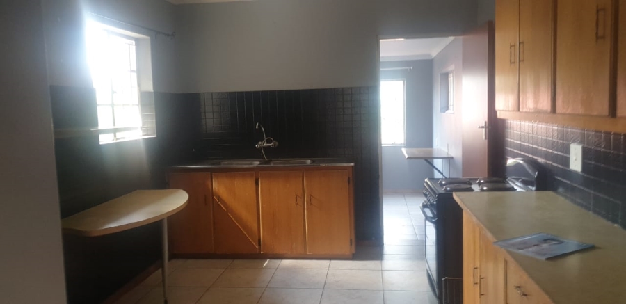 To Let 3 Bedroom Property for Rent in Suiderberg Gauteng