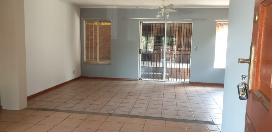 To Let 3 Bedroom Property for Rent in Suiderberg Gauteng