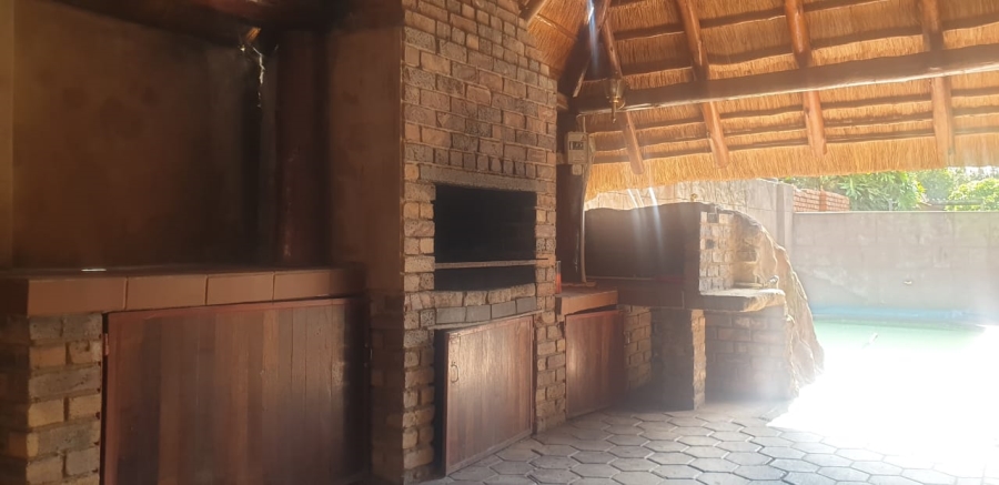 To Let 3 Bedroom Property for Rent in Suiderberg Gauteng