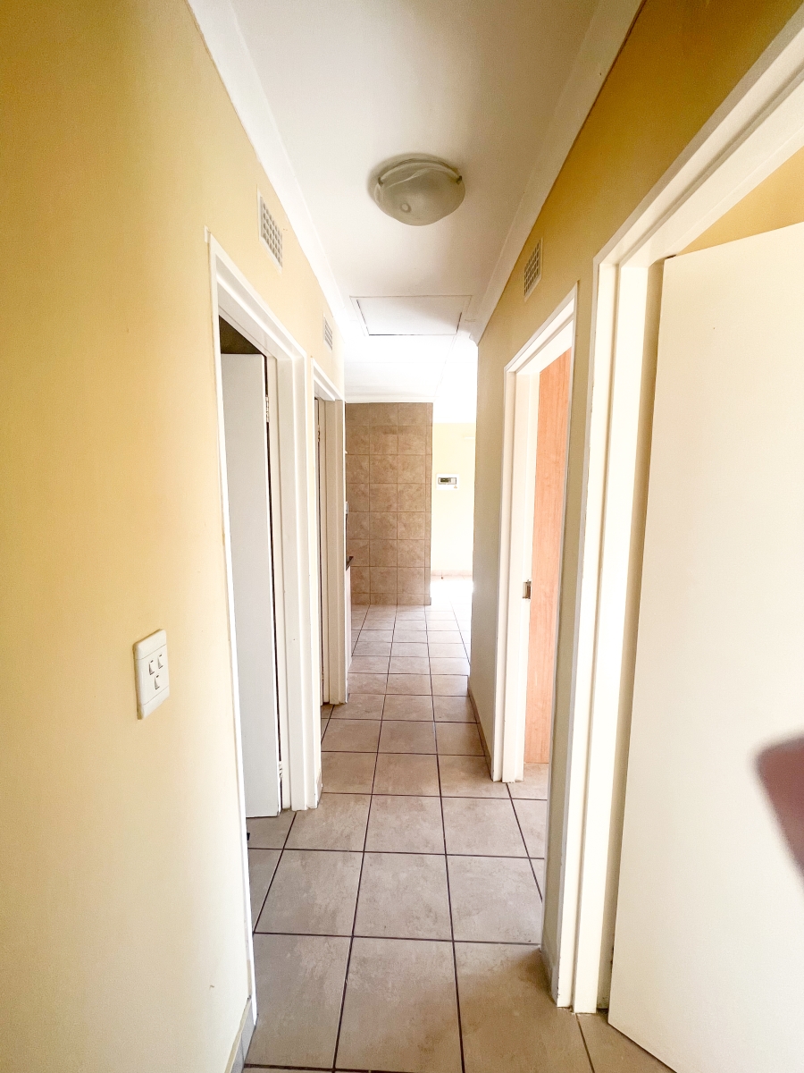 3 Bedroom Property for Sale in Thatch Hill Estate Gauteng