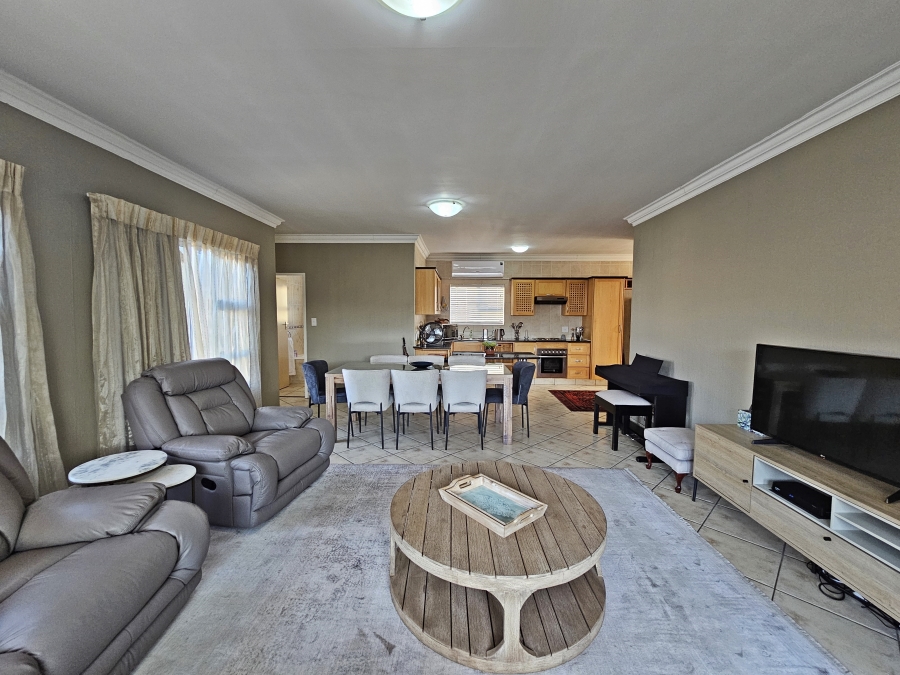 2 Bedroom Property for Sale in Midstream Estate Gauteng