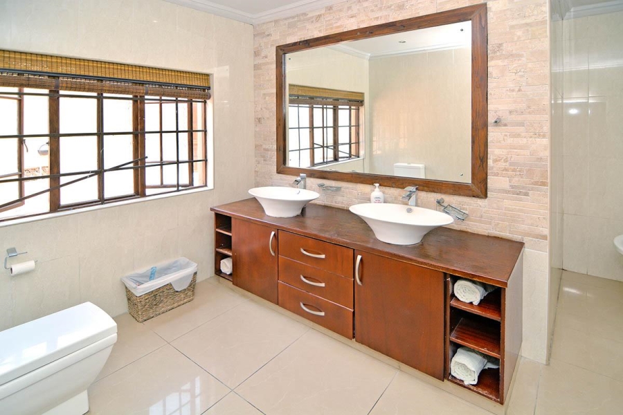 3 Bedroom Property for Sale in Bedfordview Gauteng