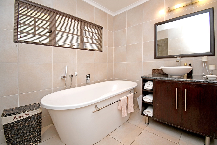 3 Bedroom Property for Sale in Bedfordview Gauteng