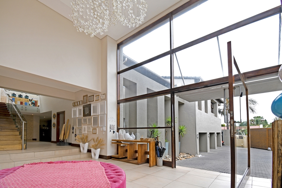5 Bedroom Property for Sale in Bedfordview Gauteng