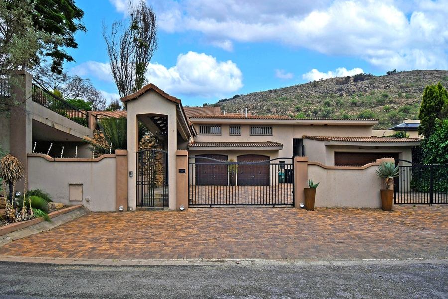 5 Bedroom Property for Sale in Bedfordview Gauteng