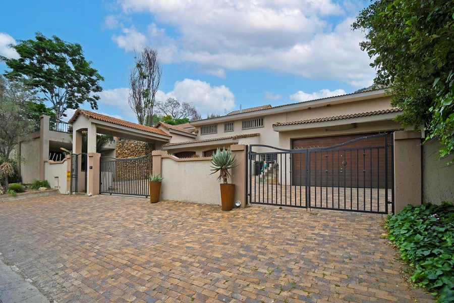 5 Bedroom Property for Sale in Bedfordview Gauteng