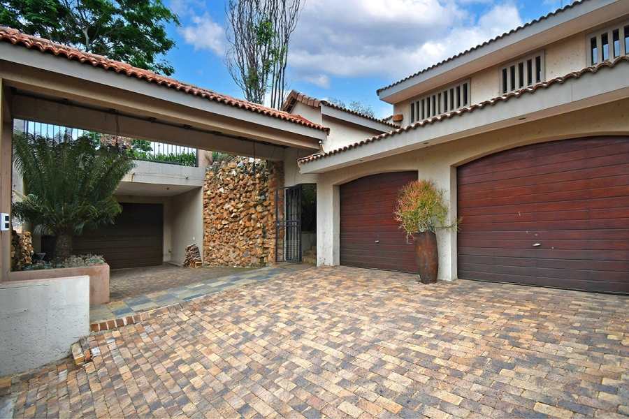 5 Bedroom Property for Sale in Bedfordview Gauteng