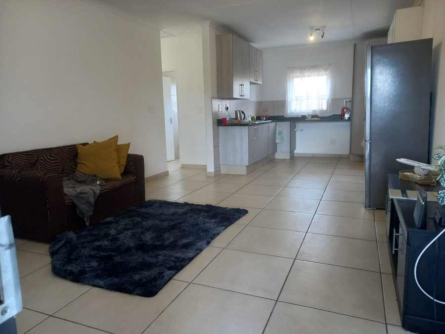 2 Bedroom Property for Sale in Ravenswood Gauteng