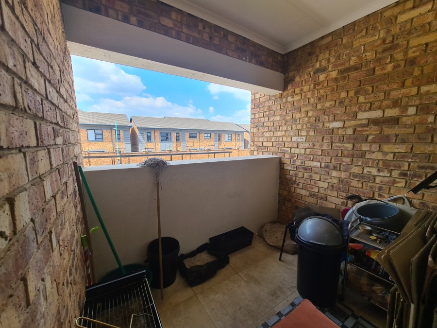 2 Bedroom Property for Sale in Beyers Park Gauteng