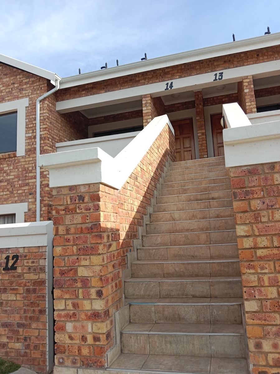 2 Bedroom Property for Sale in Beyers Park Gauteng