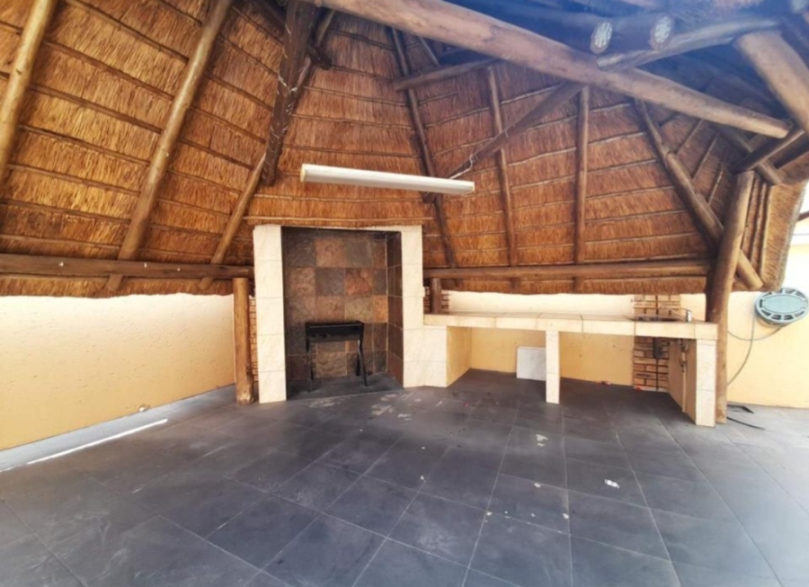 3 Bedroom Property for Sale in Hughes Gauteng