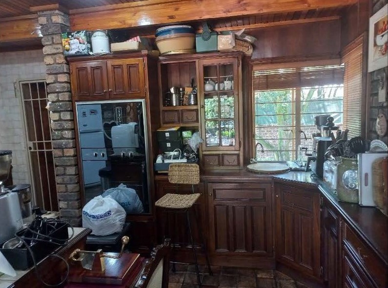 5 Bedroom Property for Sale in Westdene Gauteng