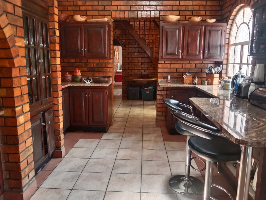 4 Bedroom Property for Sale in Beyers Park Gauteng