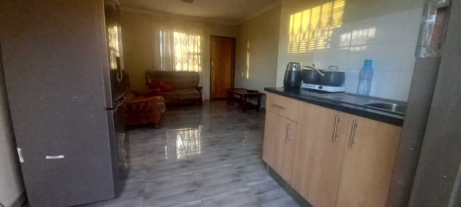 2 Bedroom Property for Sale in Windmill Park Gauteng