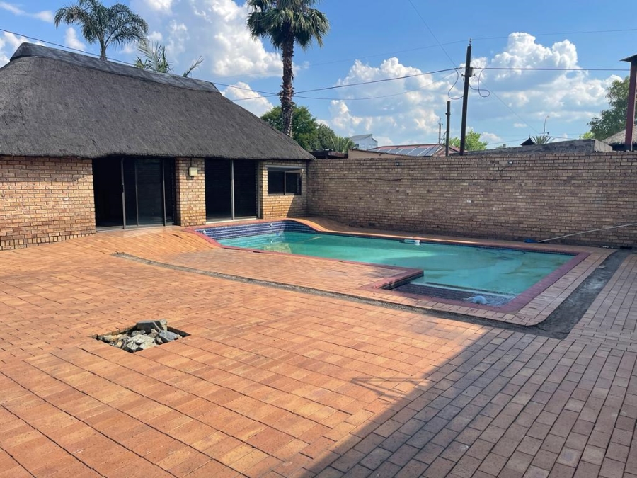 3 Bedroom Property for Sale in Brenthurst Gauteng