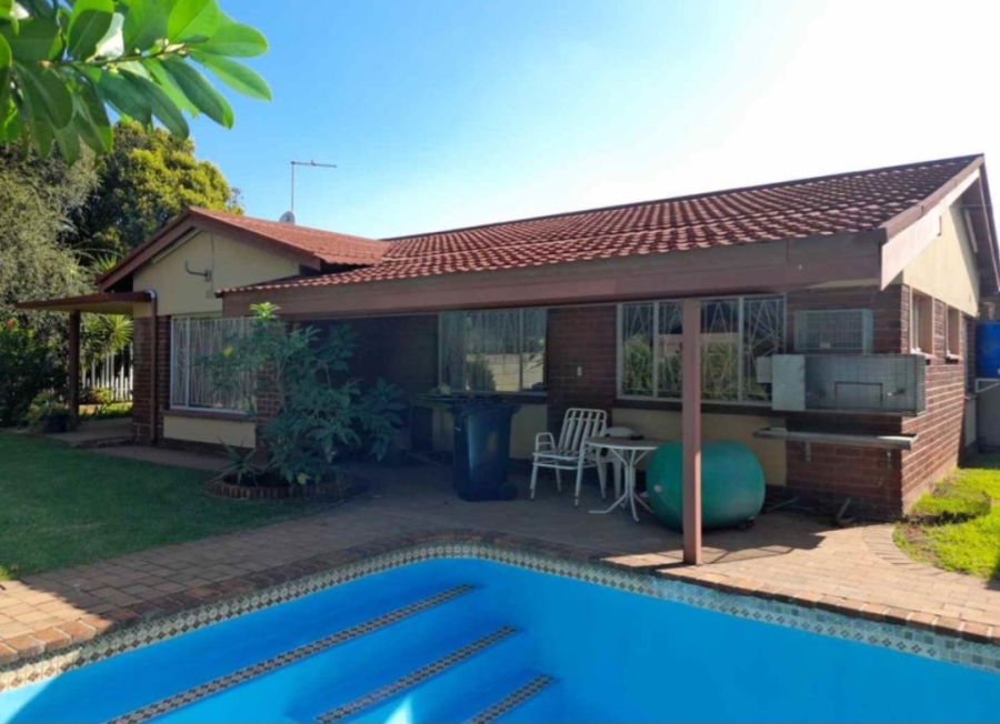 3 Bedroom Property for Sale in Dal Fouche Gauteng