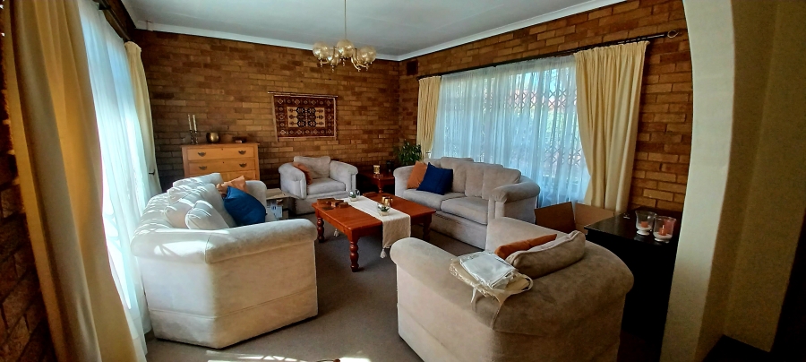 3 Bedroom Property for Sale in Selcourt Gauteng