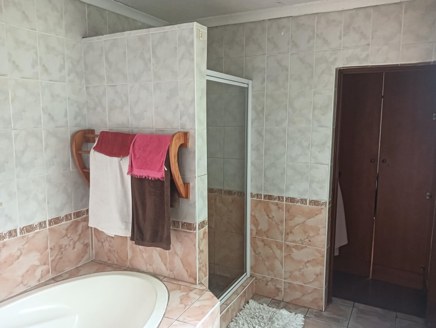 3 Bedroom Property for Sale in Brakpan Central Gauteng