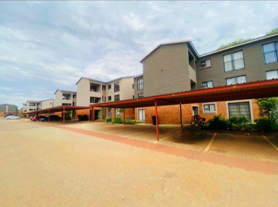 3 Bedroom Property for Sale in Kenleaf Gauteng