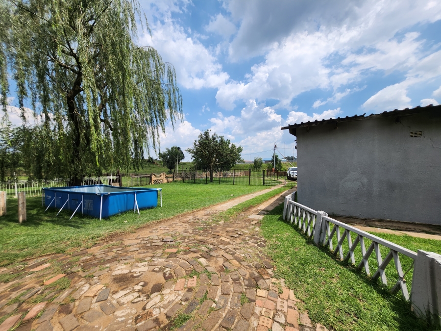 17 Bedroom Property for Sale in Witpoortjie AH Gauteng