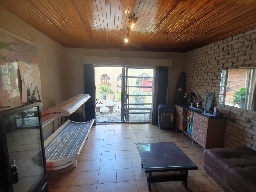 3 Bedroom Property for Sale in Edelweiss Gauteng