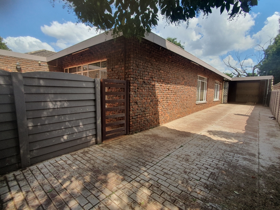 3 Bedroom Property for Sale in Edelweiss Gauteng