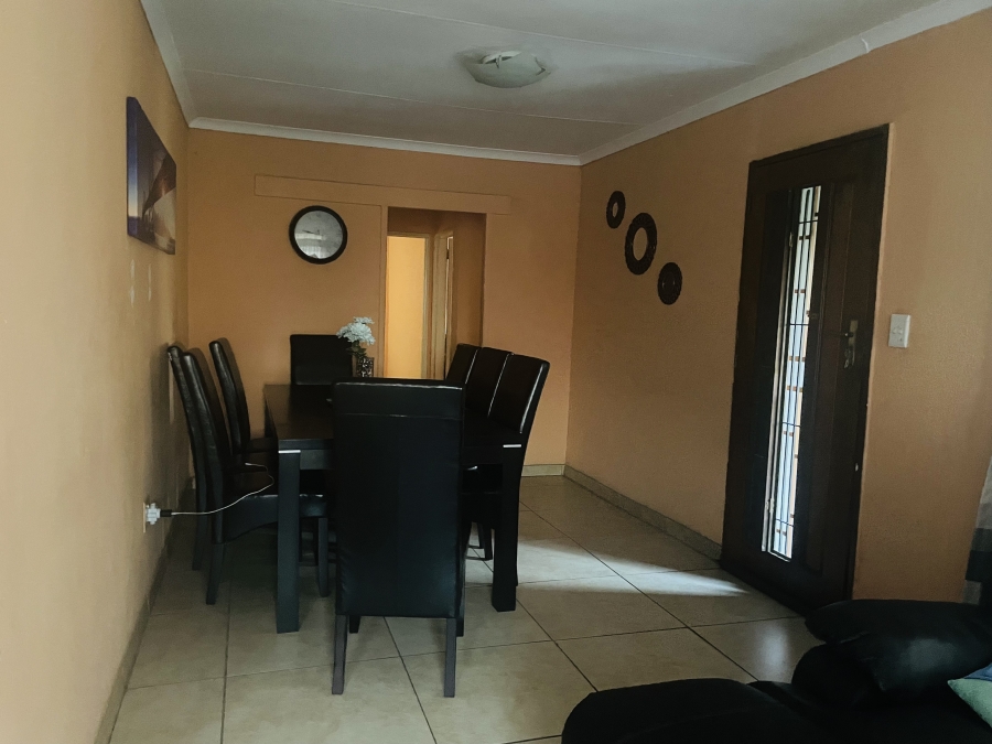 3 Bedroom Property for Sale in Tsakane Gauteng