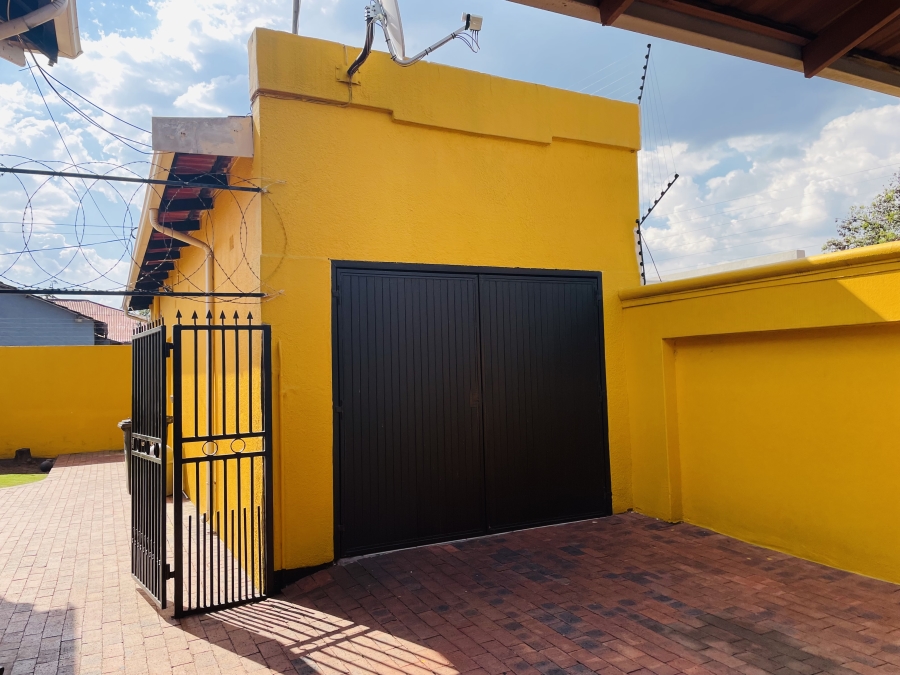 4 Bedroom Property for Sale in Selection Park Gauteng