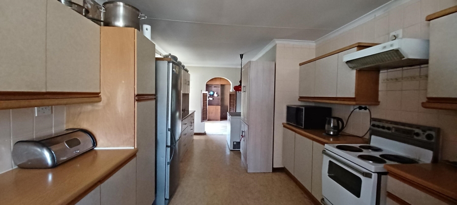 5 Bedroom Property for Sale in Dal Fouche Gauteng