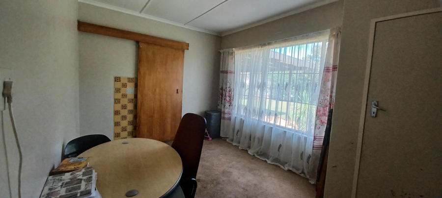 5 Bedroom Property for Sale in Dal Fouche Gauteng