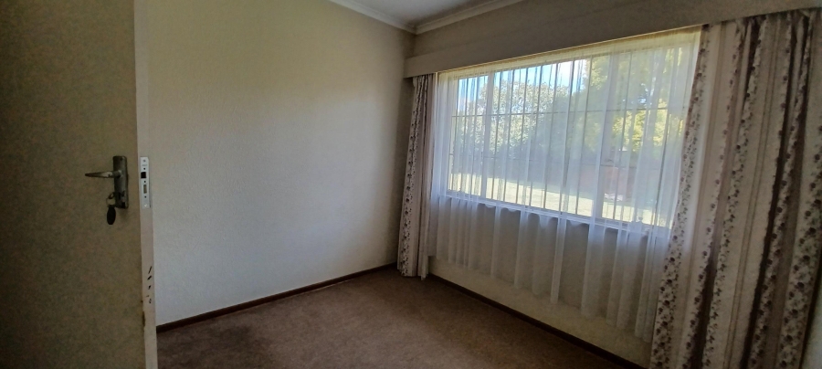 5 Bedroom Property for Sale in Dal Fouche Gauteng