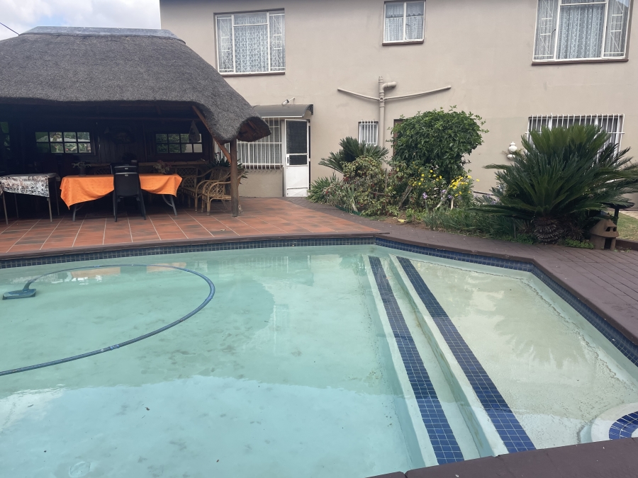 5 Bedroom Property for Sale in Brenthurst Gauteng