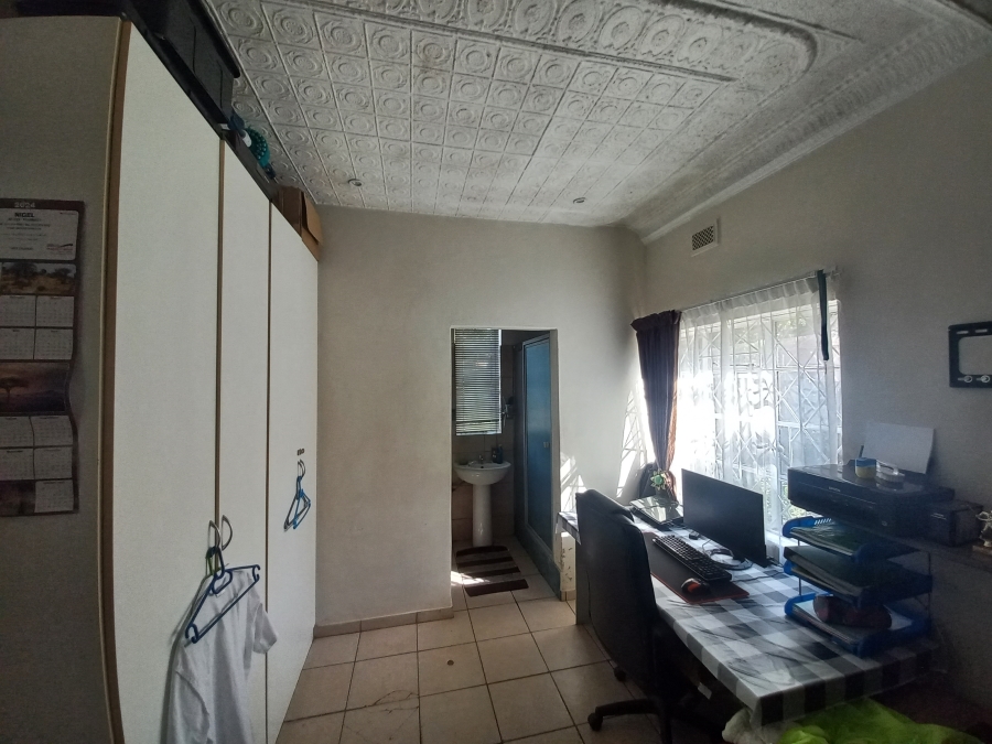 3 Bedroom Property for Sale in Noycedale Gauteng