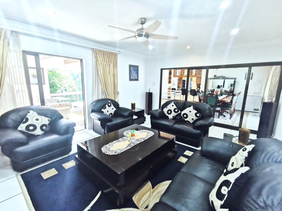 4 Bedroom Property for Sale in Zwartkop Gauteng