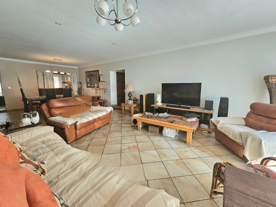 3 Bedroom Property for Sale in Knoppieslaagte Gauteng