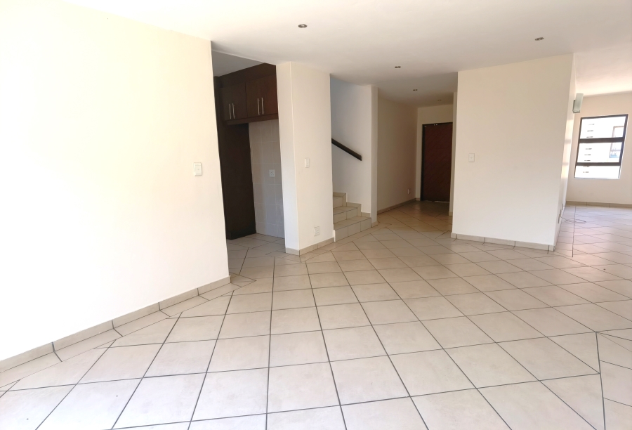 6 Bedroom Property for Sale in Valley View Estate Gauteng