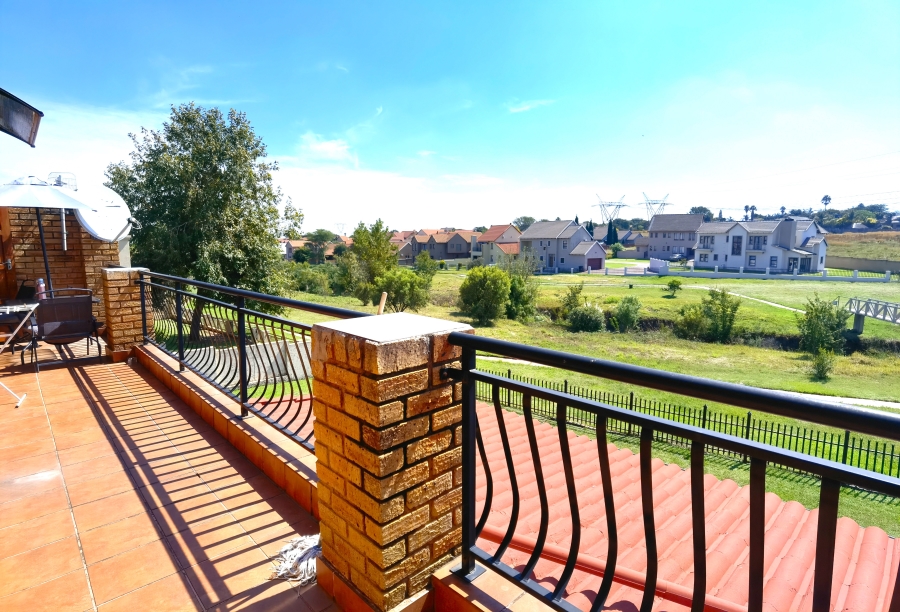 3 Bedroom Property for Sale in Brooklands Lifestyle Estate Gauteng