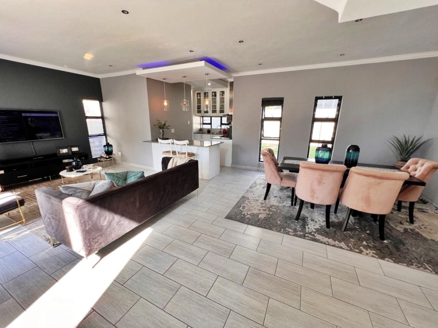 4 Bedroom Property for Sale in Golden Fields Estate Gauteng