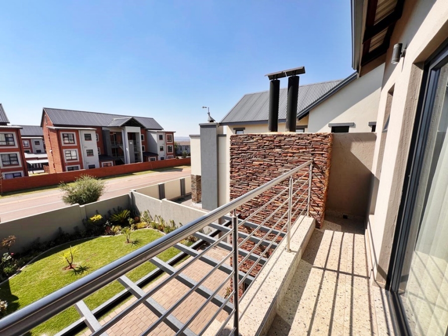 4 Bedroom Property for Sale in Golden Fields Estate Gauteng