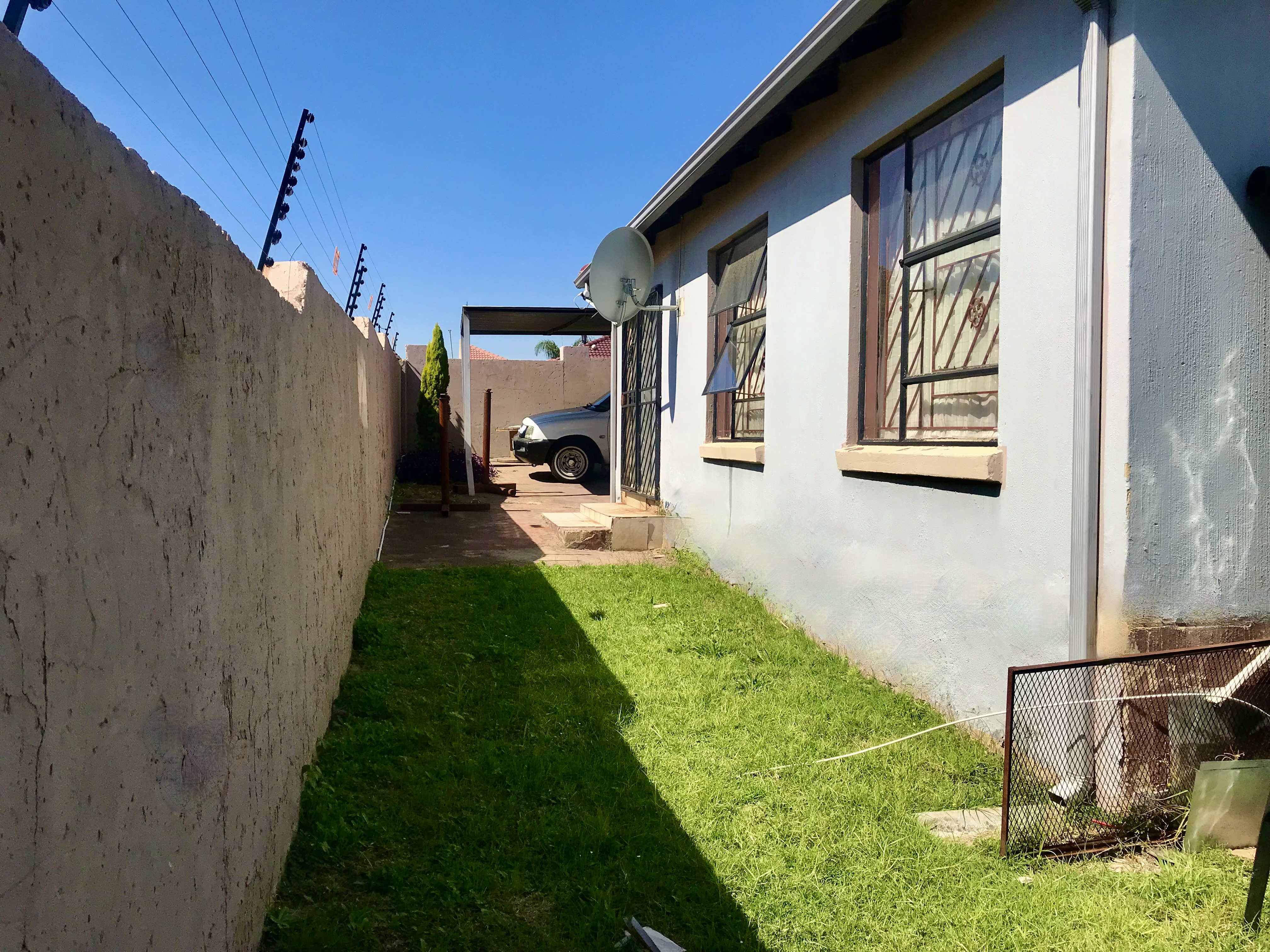 3 Bedroom Property for Sale in Birch Acres Gauteng