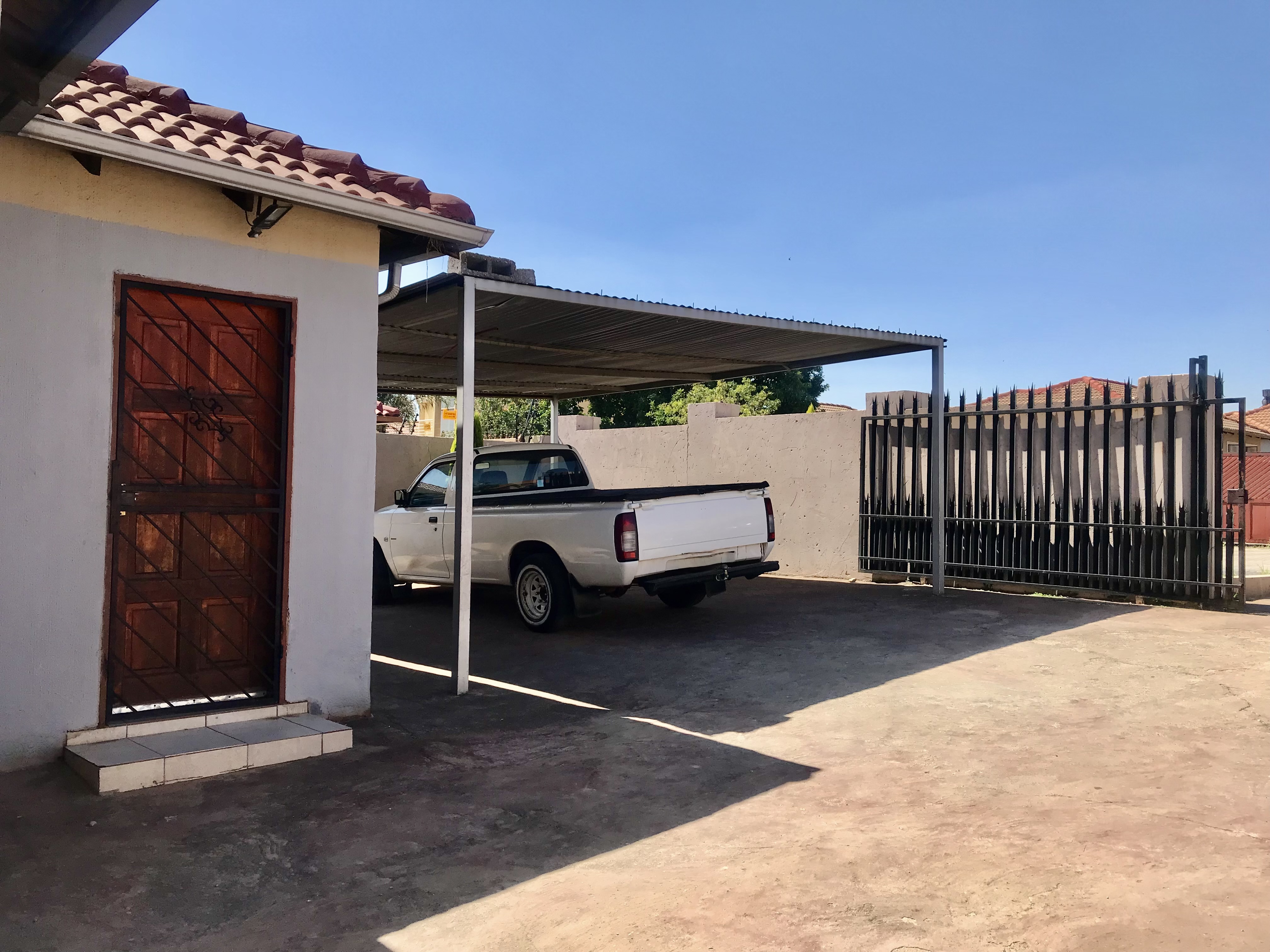 3 Bedroom Property for Sale in Birch Acres Gauteng