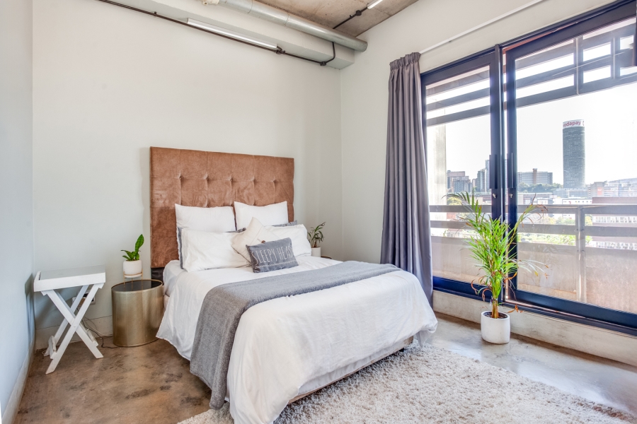 1 Bedroom Property for Sale in Maboneng Gauteng