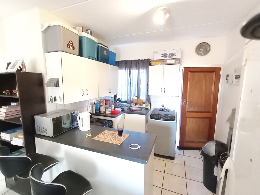 To Let 2 Bedroom Property for Rent in Terenure Gauteng