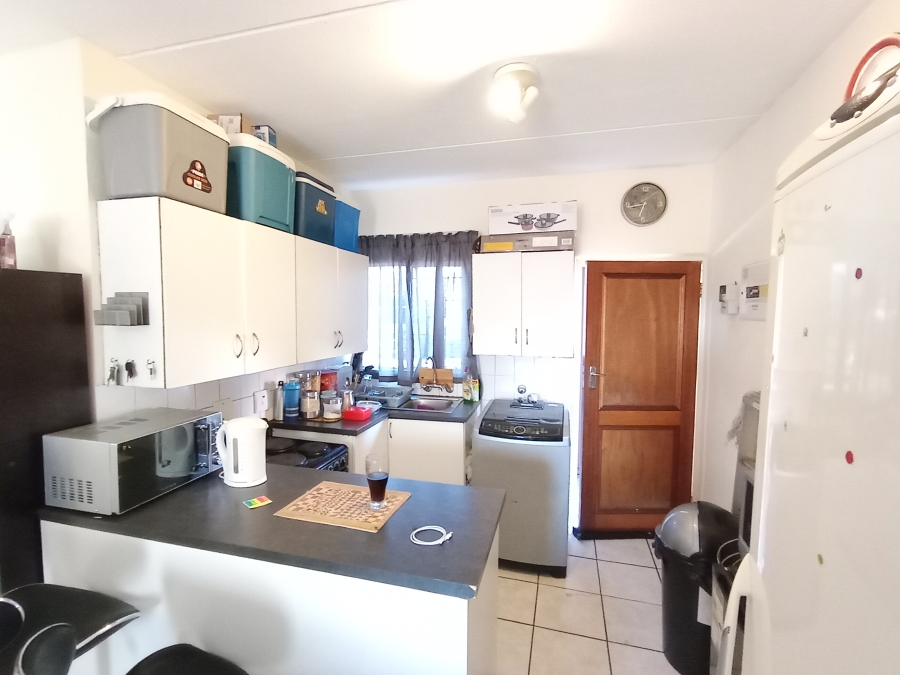 To Let 2 Bedroom Property for Rent in Terenure Gauteng