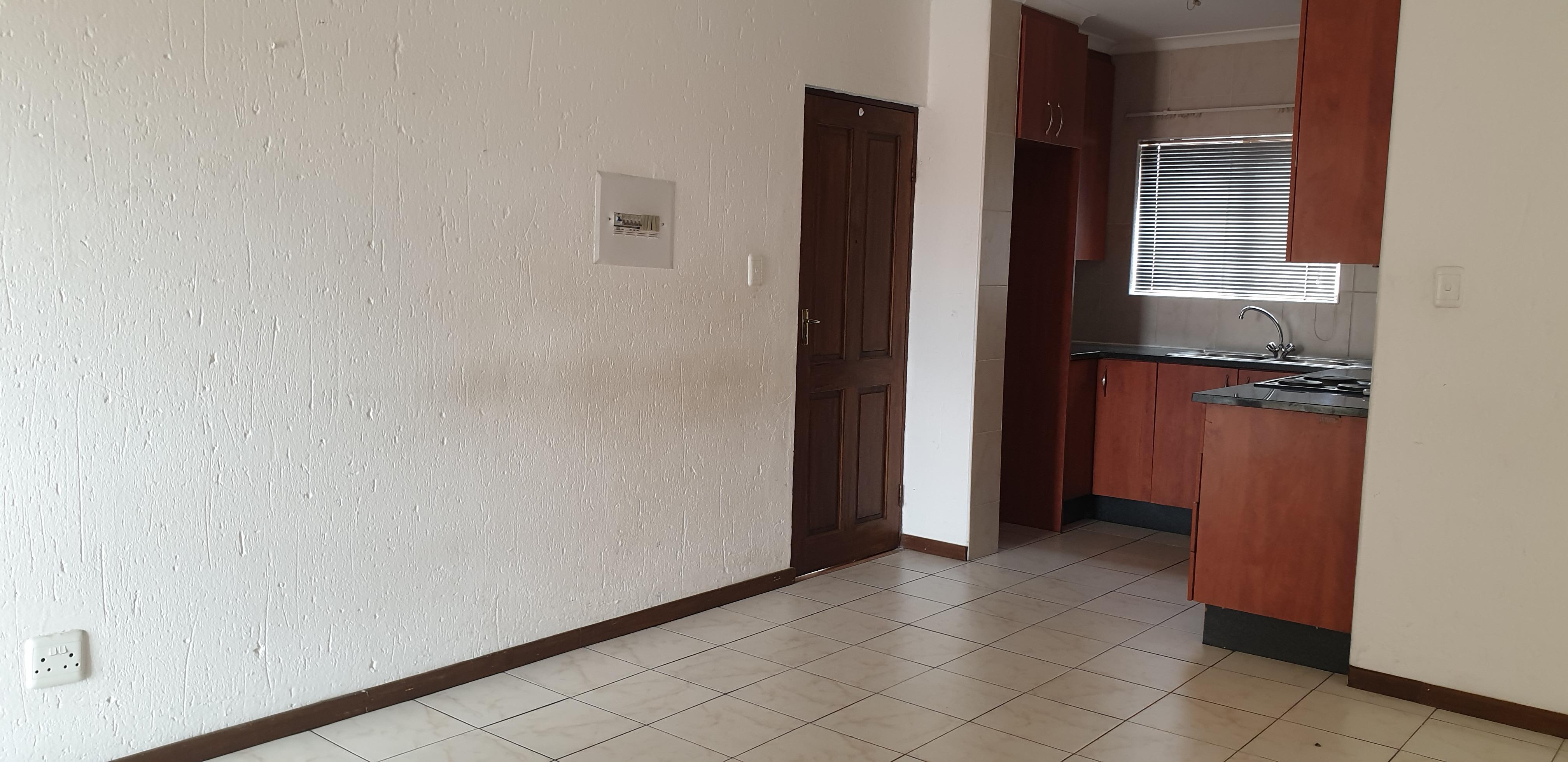 2 Bedroom Property for Sale in Helderwyk Gauteng